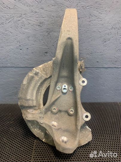 Кулак поворотный передний правый Bmw 520I F10 N20