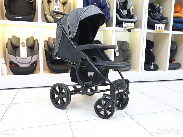 Коляска прогулочная