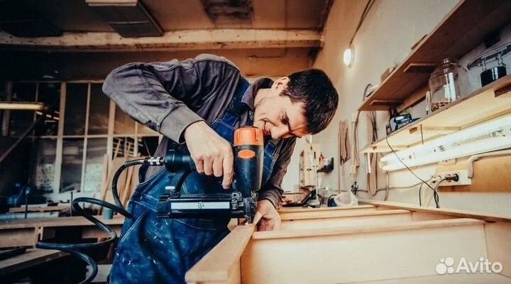 Работа в цеху по производству мягкой мебели