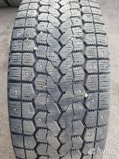 Yokohama IceGuard Stud IG65 205/55 R16