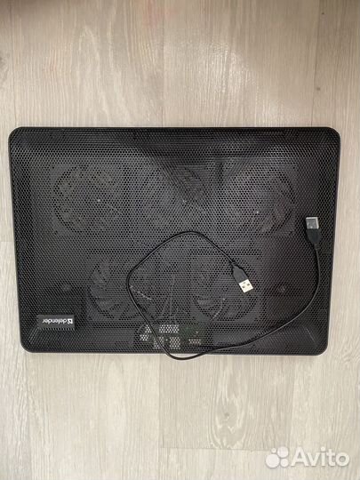 Подставка с охлаждением для ноутбука 