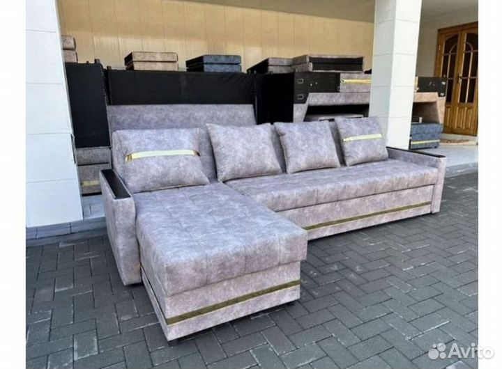 Угловой диван раскладной в наличии не б/у