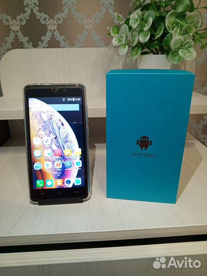 Телефон M10plus