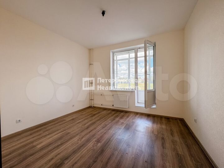 2-к. квартира, 61,1 м², 1/8 эт.