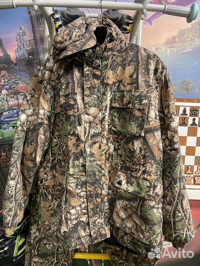 Демисезонный костюм мужской