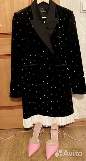 Нарядное платье