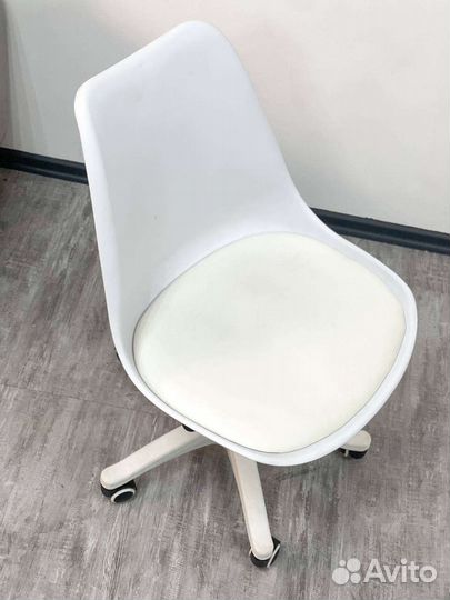 Компьютерное кресло