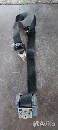 Ремень безопасности передний на Mercedes w126