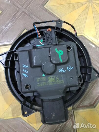Моторчик печки Mercedes ML 164 GL 164