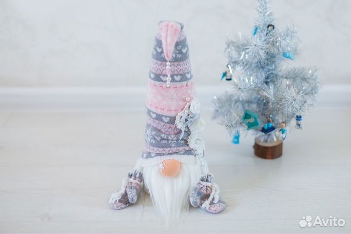Гномик новогодний