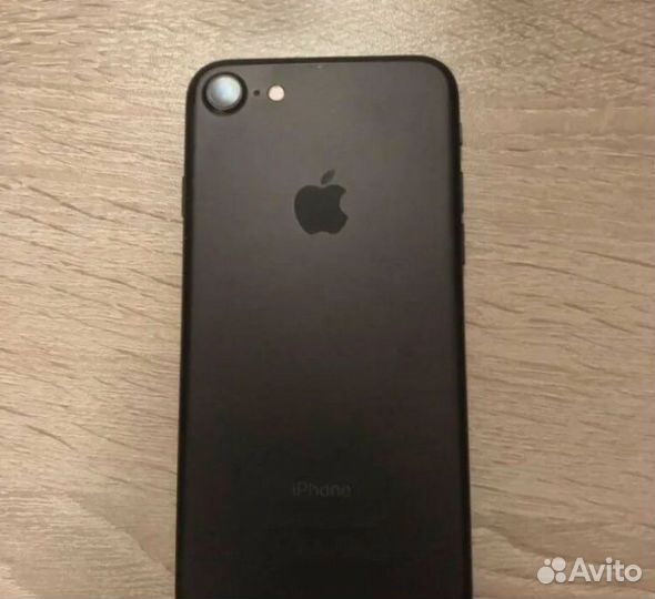 Телефон iPhone 7 128gb