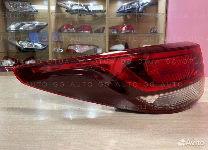 Фонарь левый на крыло Kia Rio 4 20-23