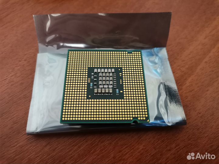 Процессор intel core 2 DUO E8200 2.66GHZ