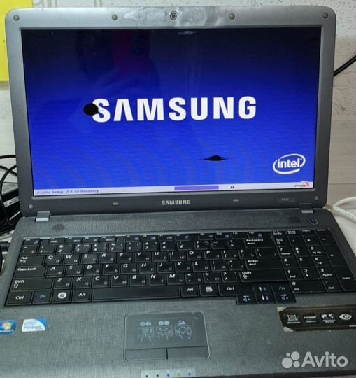 Samsung r 530