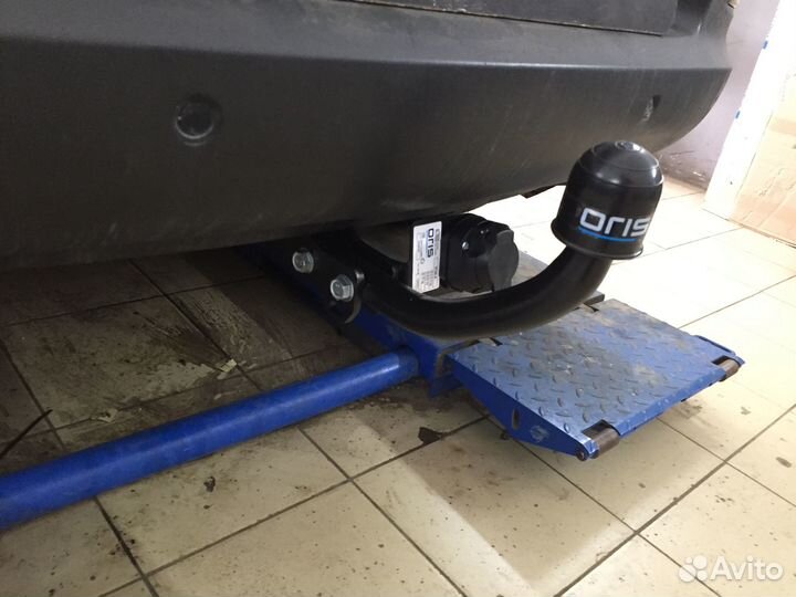 Фаркоп Oris для Kia Sportage 2010-2015