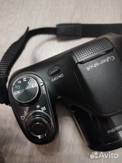 Цифровой фотоаппарат sony,модель:DSC-H200