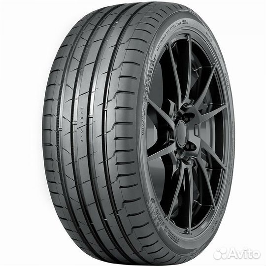 Ikon Tyres Autograph Ultra 2 235/45 R17