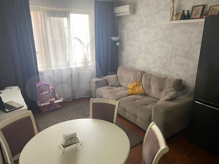 1-к. квартира, 40 м², 1/4 эт.