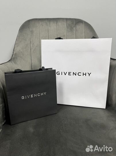 Givenchy пакет