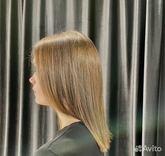 Кератиновое выпрямление волос