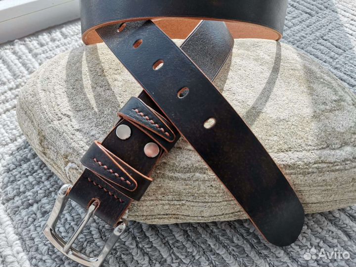 Кожаный ремень ручной работы