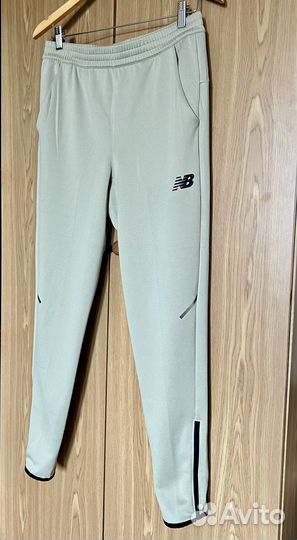 Новые штаны New Balance MP33091