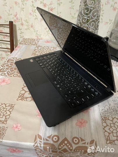 Продам ноутбук DNS