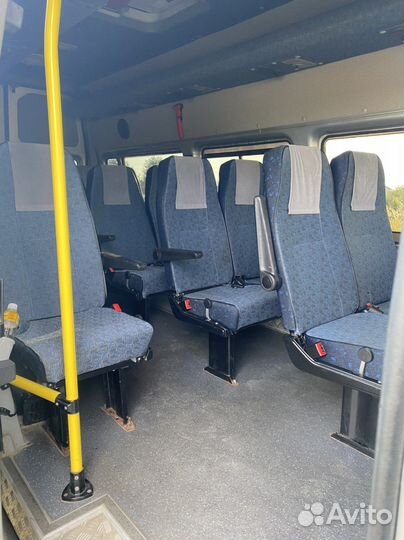 Аренда микроавтобуса Ford Transit