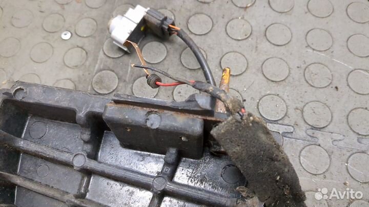 Усилитель бампера киа Venga, 2013