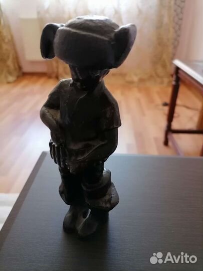 Бронзовая статуэтка СССР