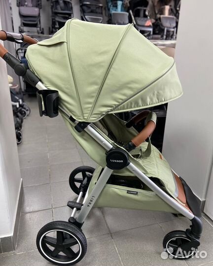Прогулочная коляска Luxmom Libra 730