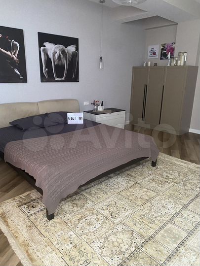 3-к. квартира, 102 м², 14/15 эт.