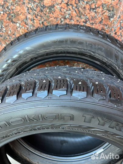 Nokian Tyres Hakkapeliitta 9 SUV 235/55 R19