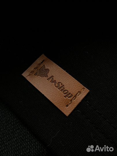 Новый черный лонгслив