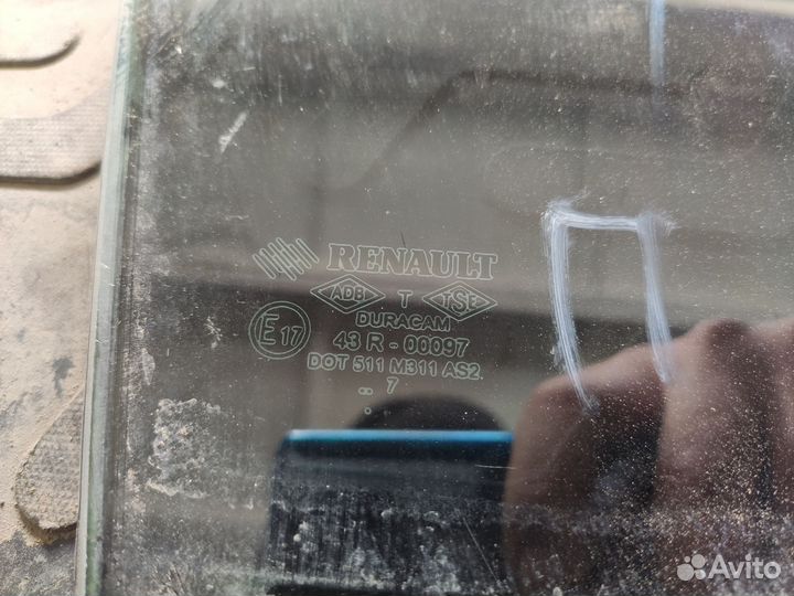 Стекло заднее правое Renault Megane 2 2007