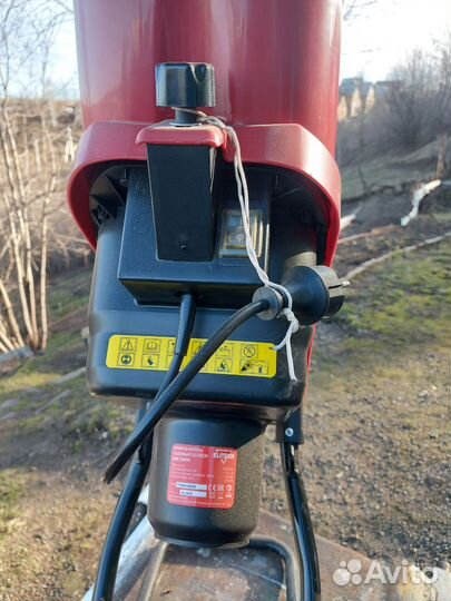 Садовый измельчитель веток