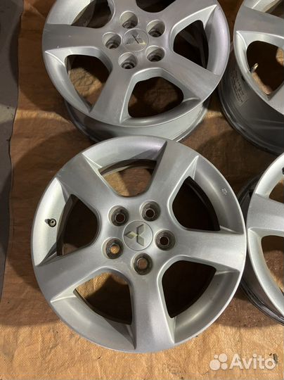 Литые диски мицубиси р16