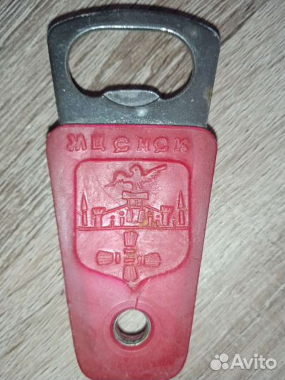 Вещи ссср:вечный календарь,открывалка, заварник