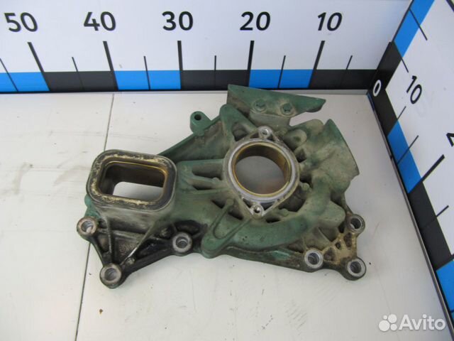 Корпус насоса водяного (помпы) Volvo FM13 FH13