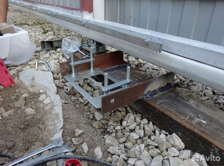 Привод для откатных ворот