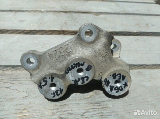 Кронштейн опоры двигателя Chevrolet Cobalt седан