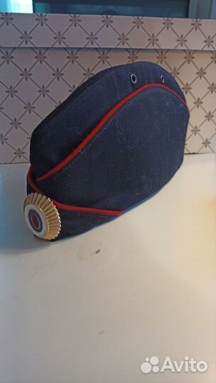 Шапка пилотка