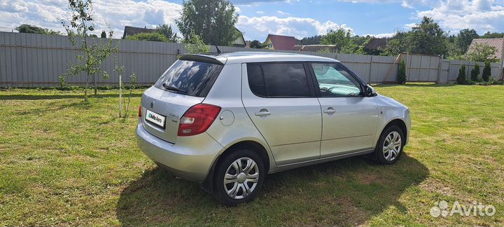 Skoda Fabia 1.6 AT, 2013, 170 600 км