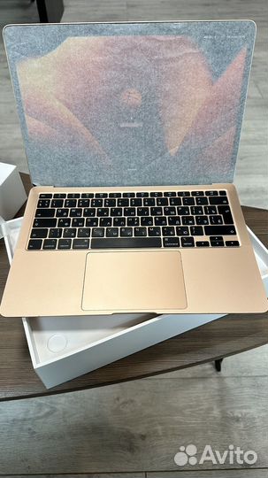 Apple MacBook air 13 2020 i3