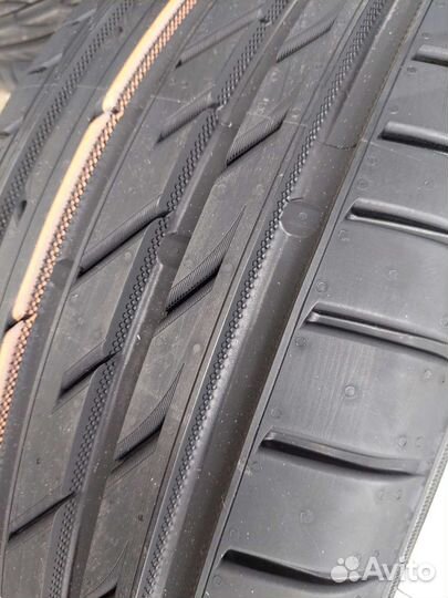 Nokian Tyres Nordman SZ2 215/55 R17 98V