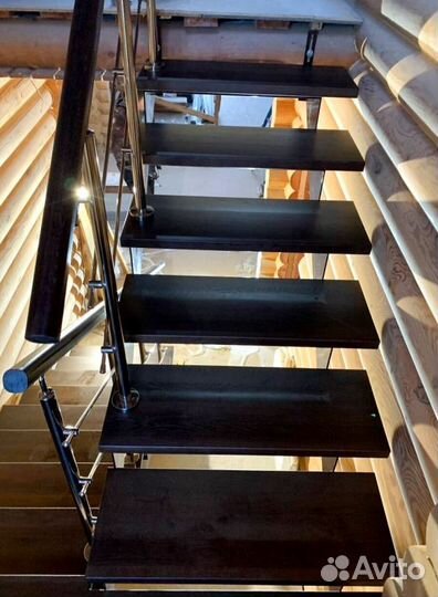 Перила деревянные для лестниц