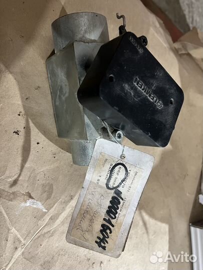 Клапан 6825084