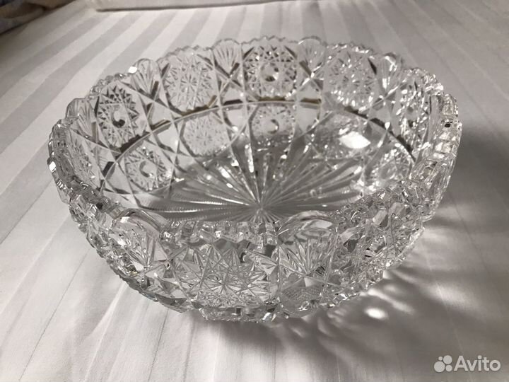 Хрустальная ваза