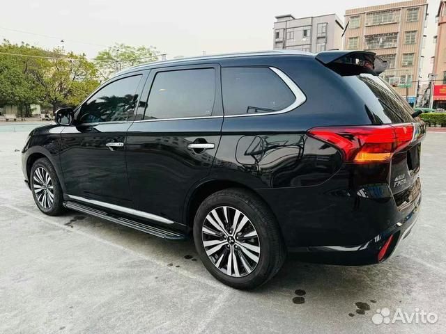 Mitsubishi Outlander 2.4 CVT, 2021, 31 000 км