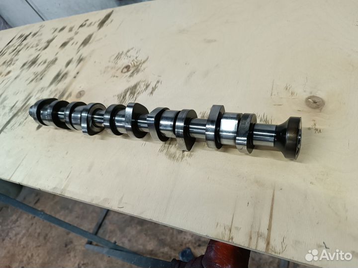 Распредвал Фольксваген тоурег 2.5